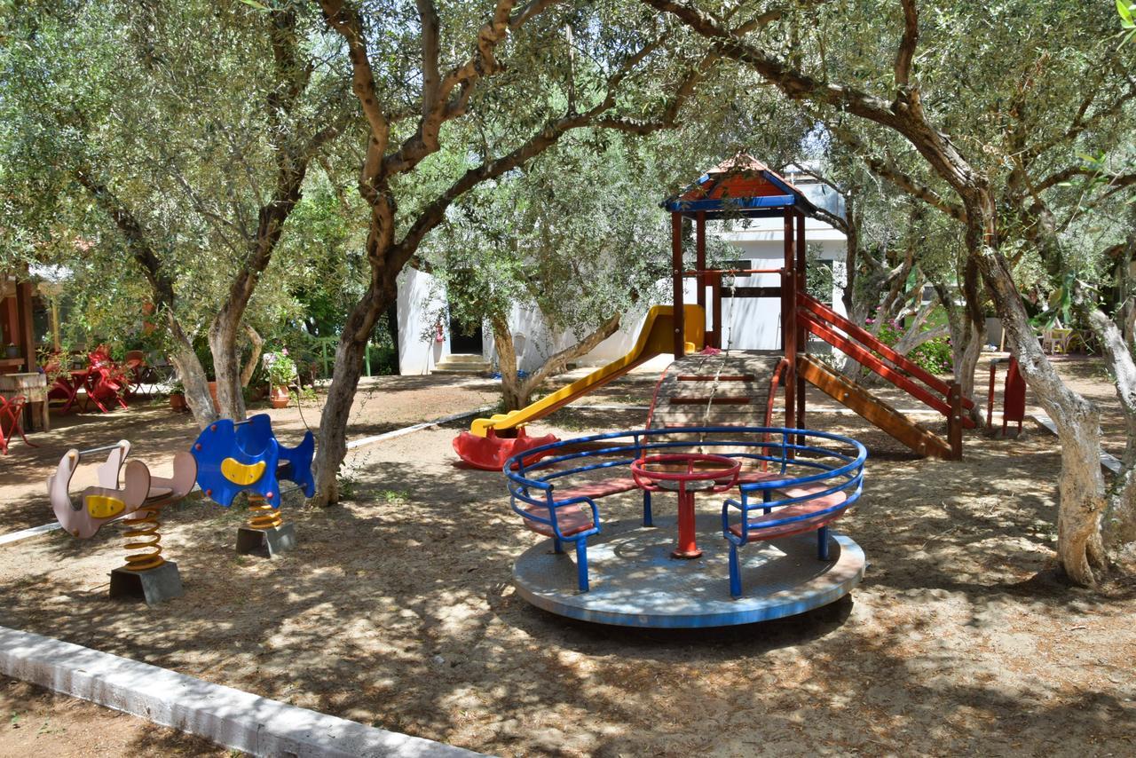 Camping Chania カト・ダラトソ エクステリア 写真